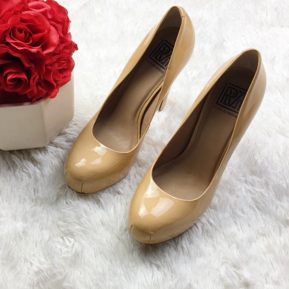 Beautiful Cream Nude Patent Platform Pumps Sandal 6.5